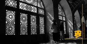 Read more about the article مسجد نصیرالملک؛ مسجد رنگی شیراز